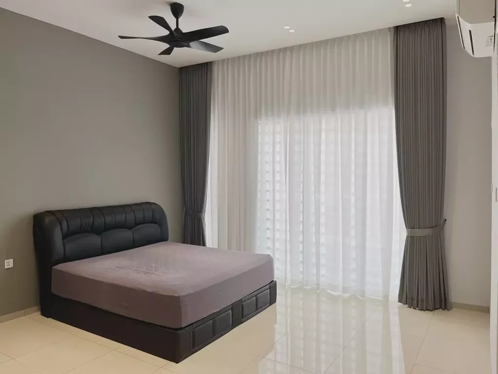 Floor-to-Ceiling Sheer Curtains