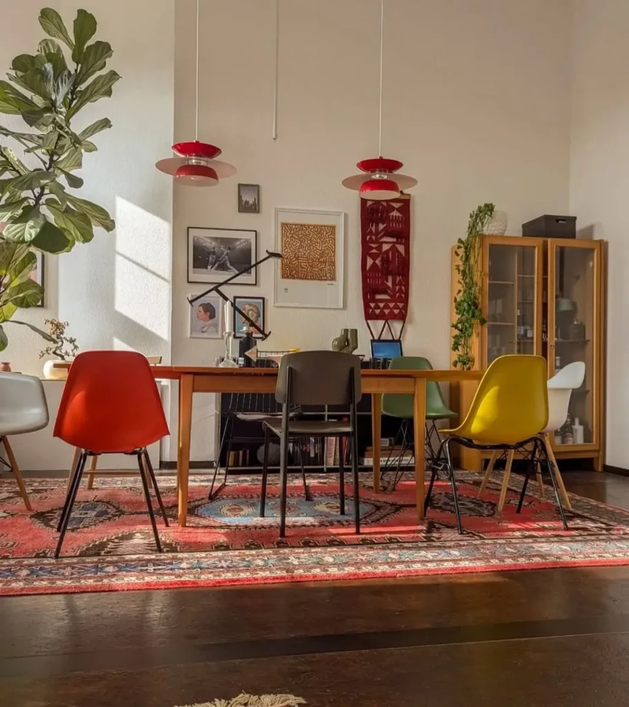 Gallery Showcase
