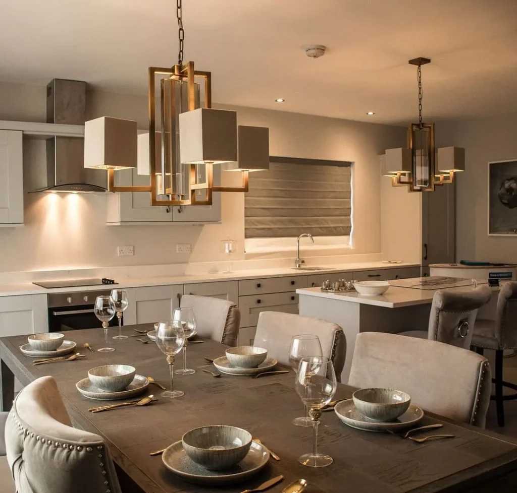 Modern Black and White Theme