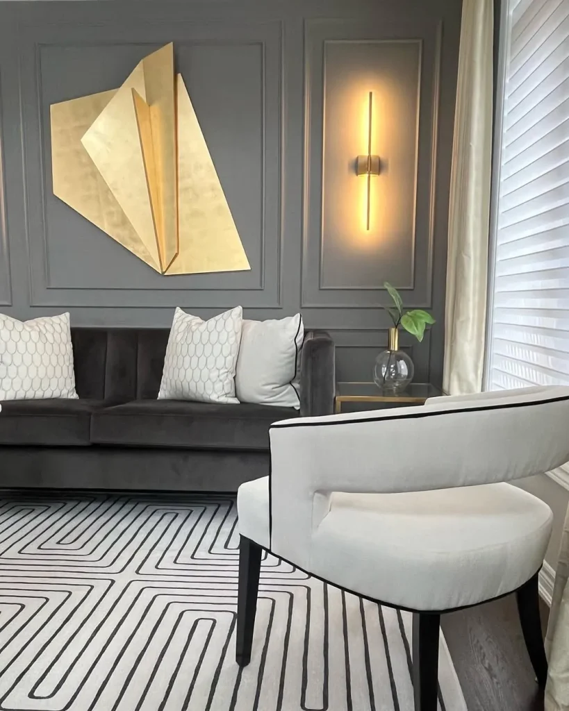 Monochromatic Themes