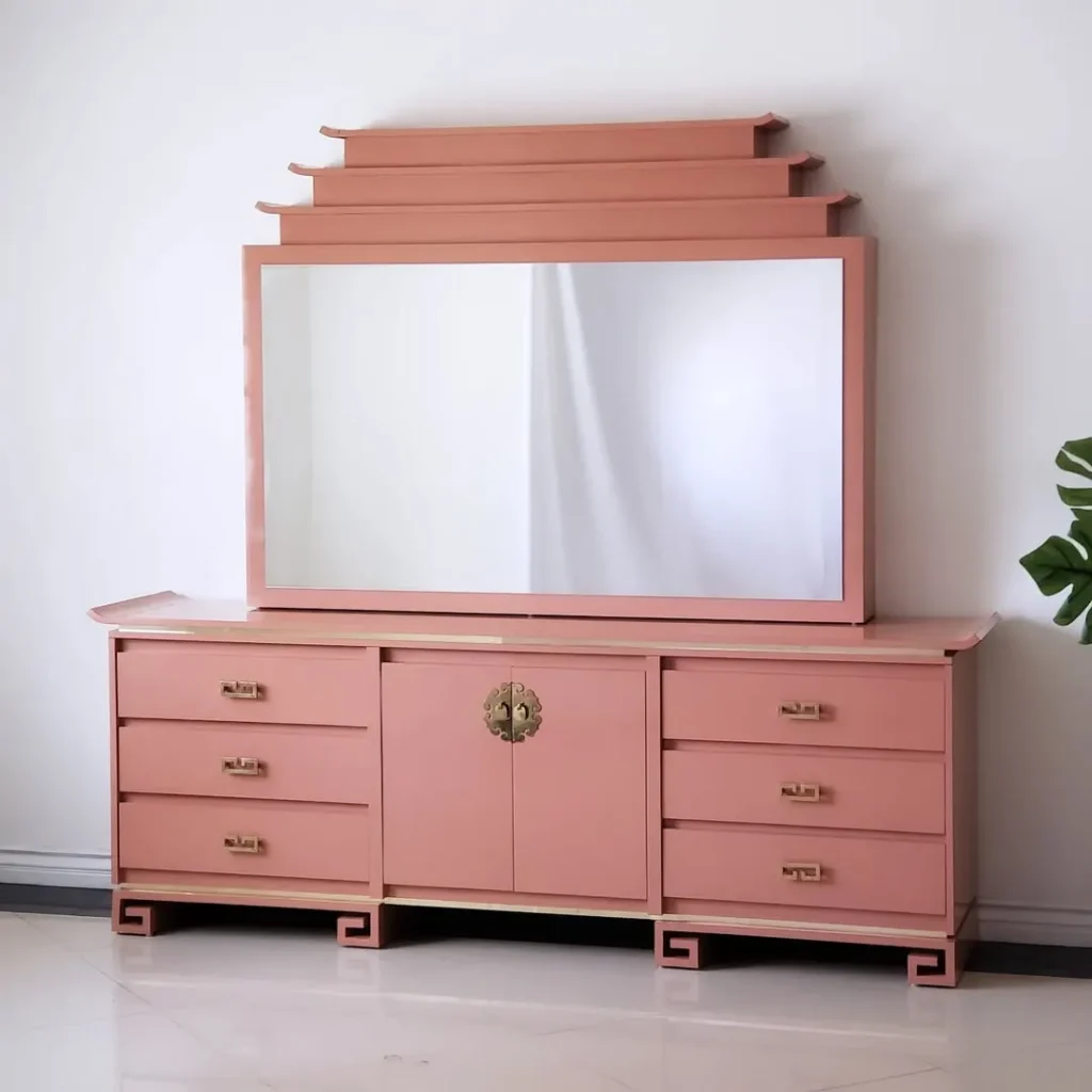 Neon Pink Accent
