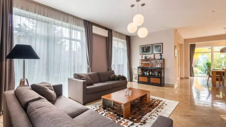 Warm and Cozy Living Room Ideas
