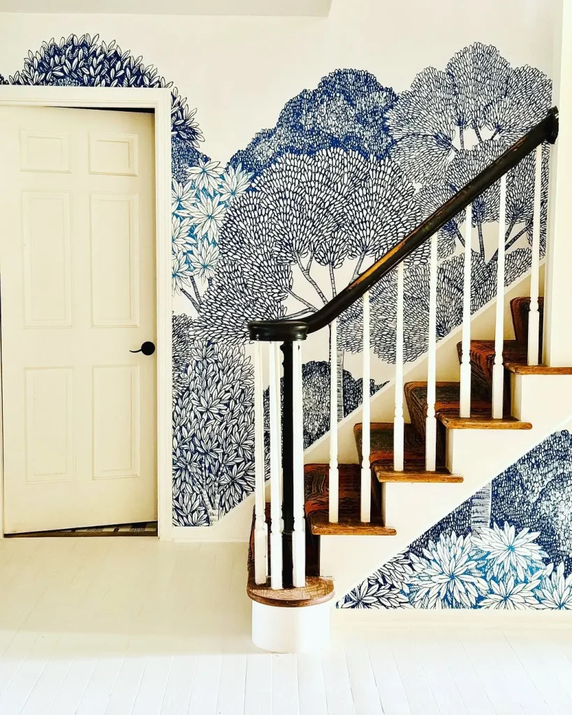 Add a Bold Wallpaper