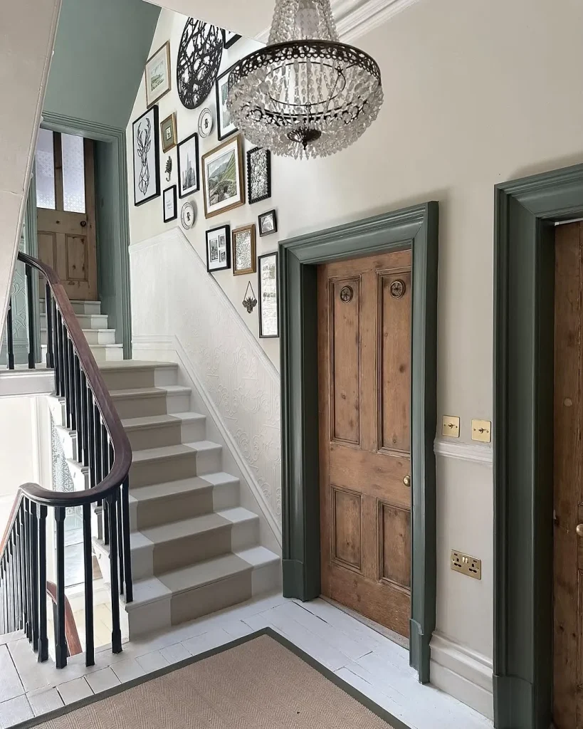 Create a Gallery Wall
