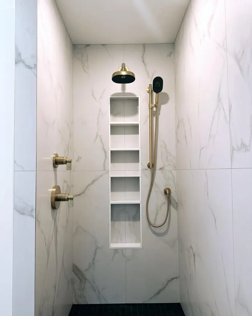 Large Format Tiles for a Seamless Look