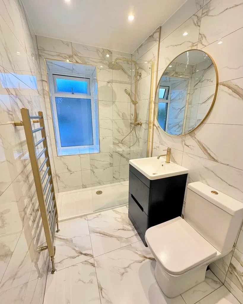 Multi-Tiered Shower Niches
