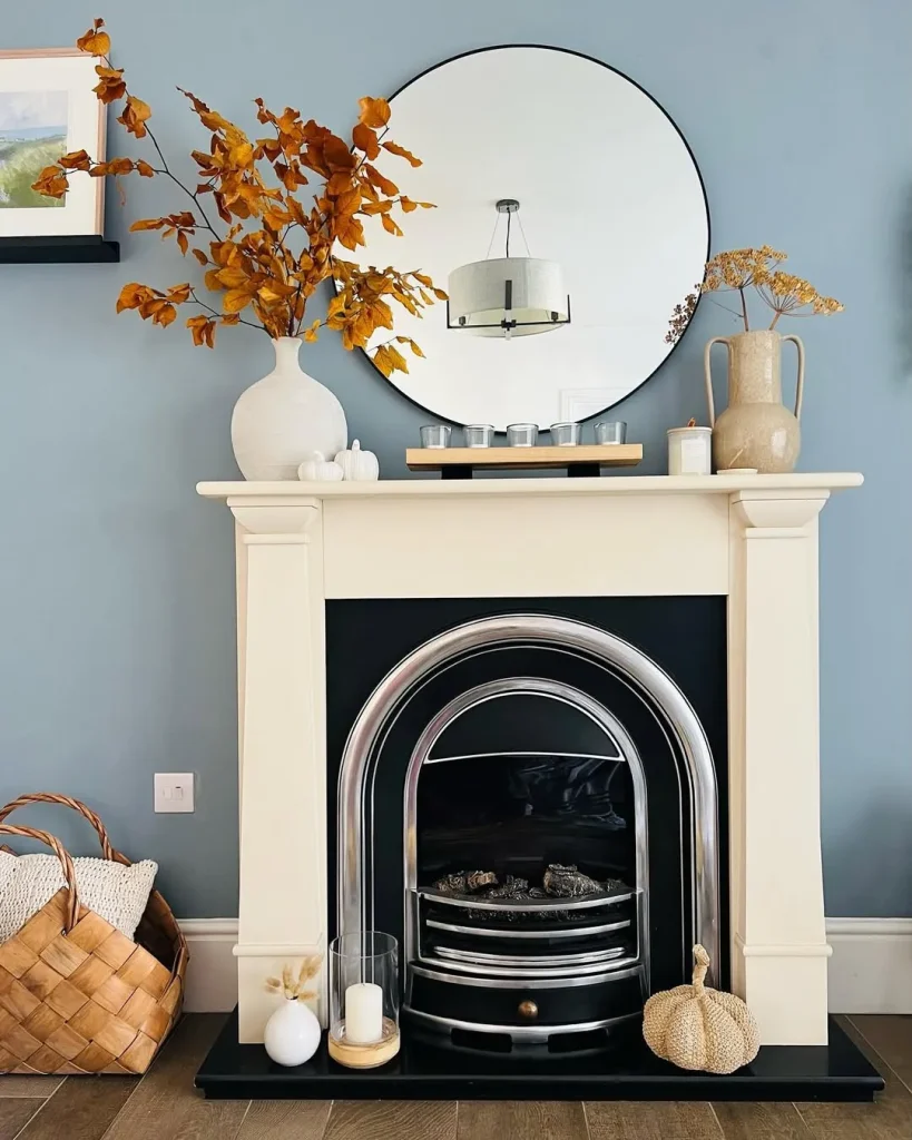 Opt for a Minimalist Metal Frame