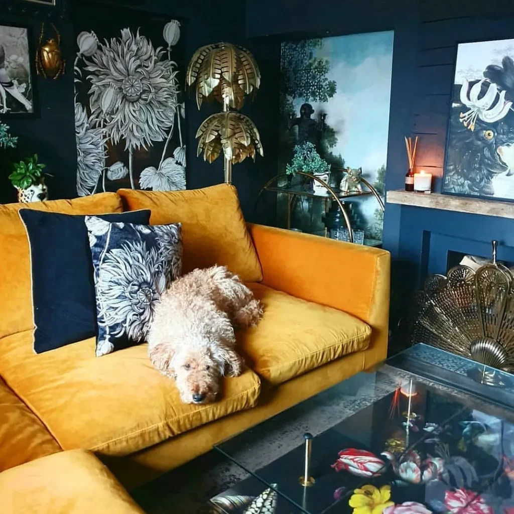 Use a Gallery Wall as a Backdrop