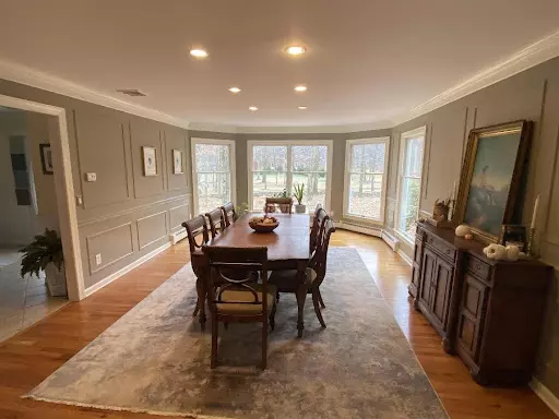 Recessed Lighting with Accent Spots