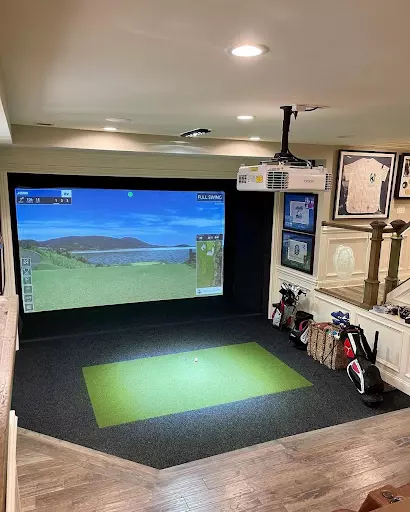 Indoor Golf / Putting Green