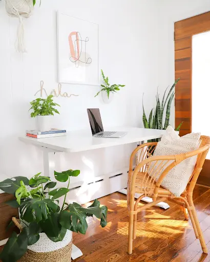 Simple, Distraction-Free Wall Decor